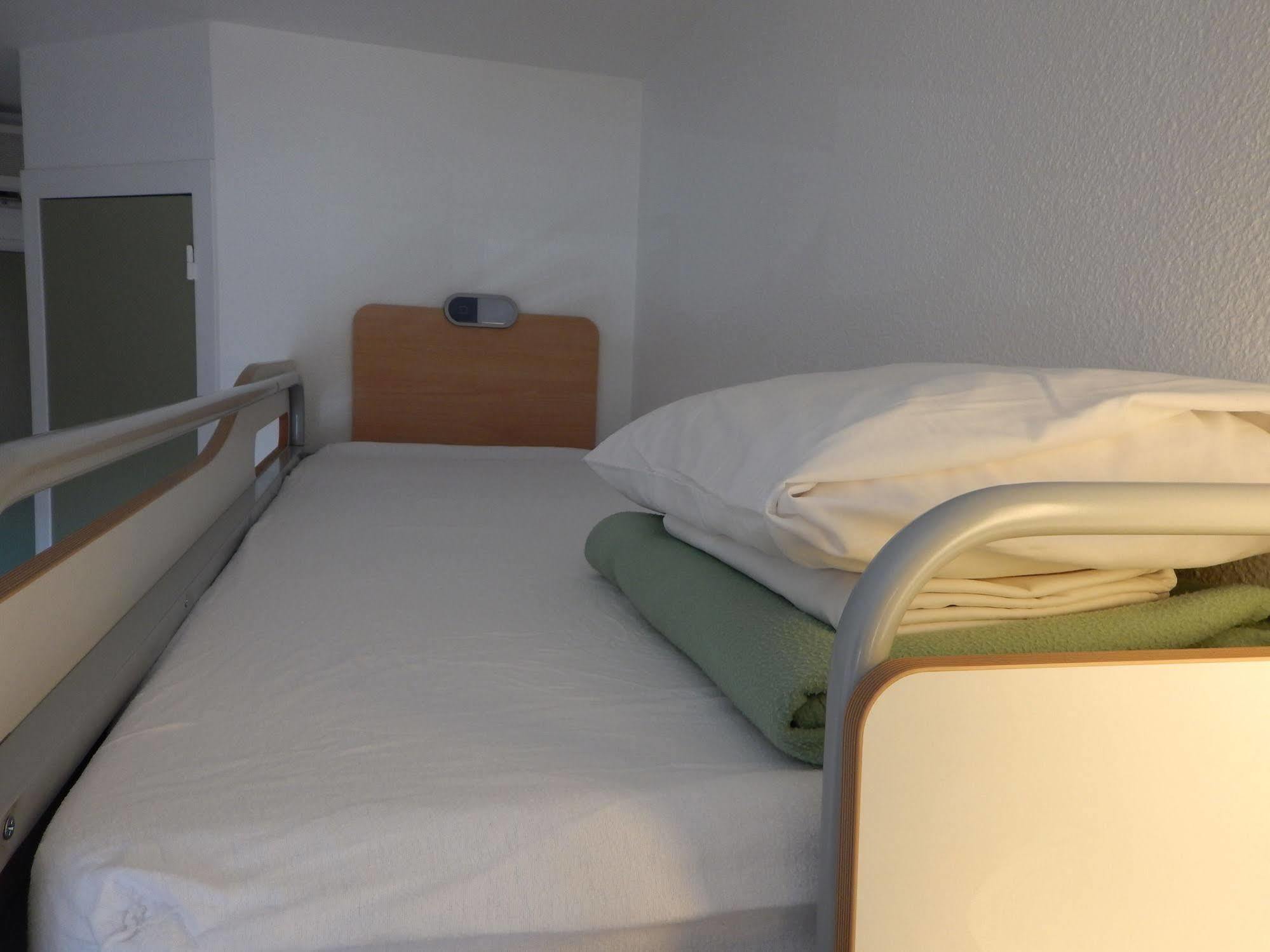 Ibis Budget Clermont Ferrand Sud Об'єр Екстер'єр фото